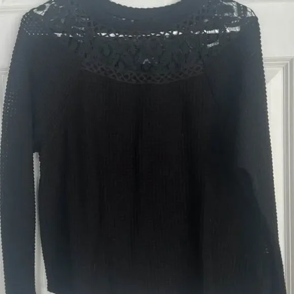 Medium - Picture 1 of 2